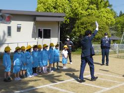 お手本を見る