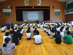 吉川中学校との交流の様子3