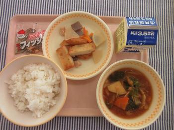 11月18日の給食