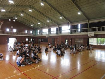 児童集会