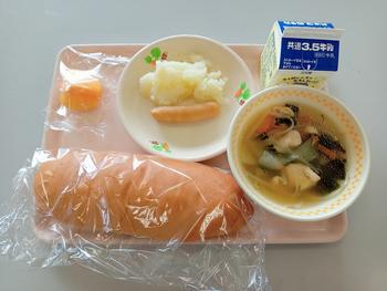 10月3日（火曜日）の給食