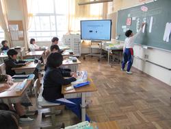 3年2組参観の様子