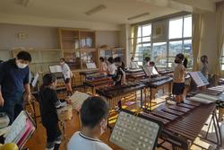 木琴、鉄琴の様子