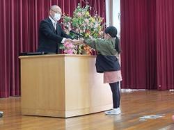 修了証授与