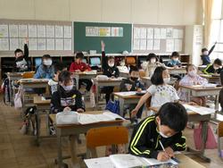 書く