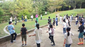朝の集いの様子(4)