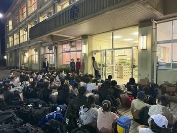 解散式の様子(2)