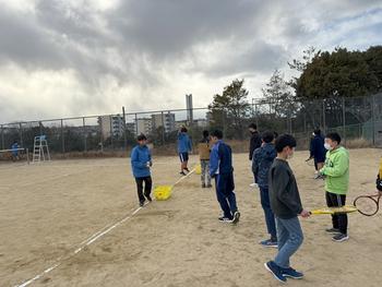 部活動体験をする児童(2)