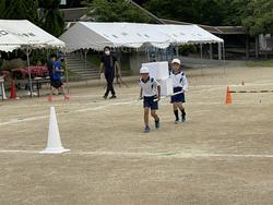 学年演技