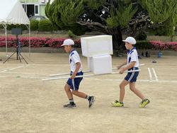 学年演技