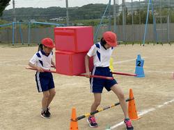 学年演技