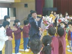 離任7
