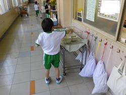 給食初日