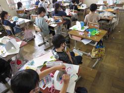 基本の部分ができたら、飾りをつけていきます