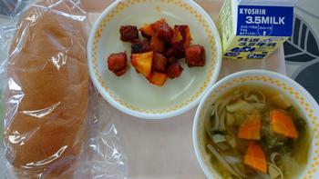 10月1日の給食