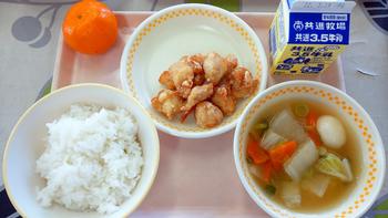3月8日の給食