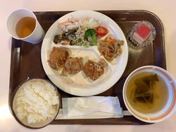 夕食