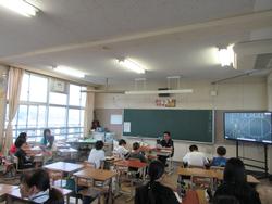 会場