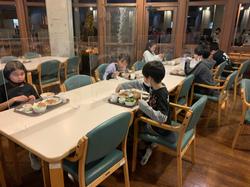 夕食