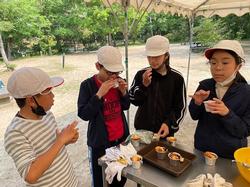 食べている様子5