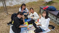 昼食