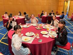 朝食