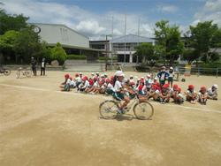 自転車の乗り方