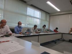 会場