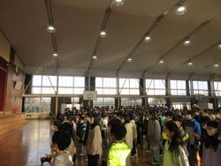 校歌2番を歌います