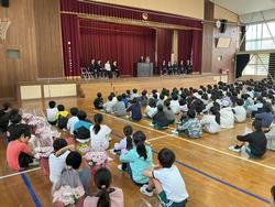 あいさつをきく