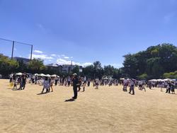 会場