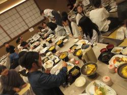 夕食