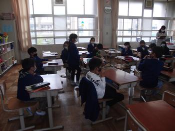 子ども