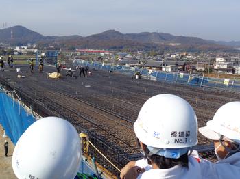 橋の上