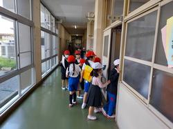 学校探検