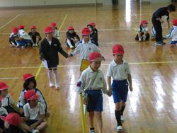学校たんけん開始前の様子