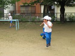 昼休みの外遊び