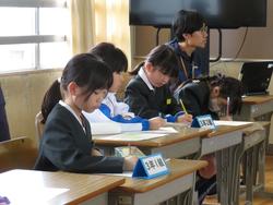 代表委員会の様子