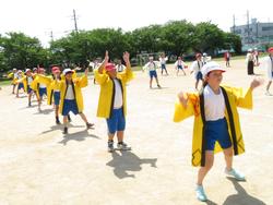 3・4年生表現演技の練習