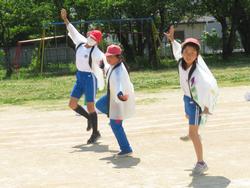 3・4年生表現演技の練習