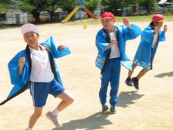 3・4年生表現演技の練習