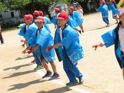 3・4年生表現演技の練習