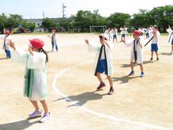 3・4年生表現演技の練習