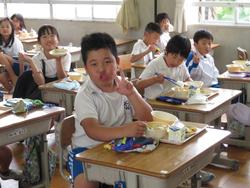 2年生給食