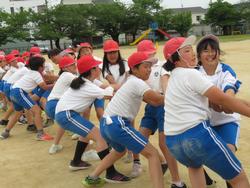 5・6年生綱引きの練習