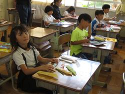 2年生図工の授業