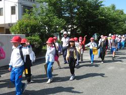 環境体験学習に出発