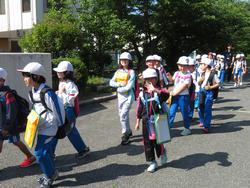 環境体験学習に出発