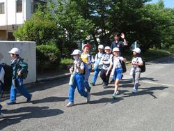 環境体験学習に出発