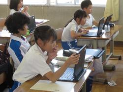 3年生環境体験学習新聞づくり
